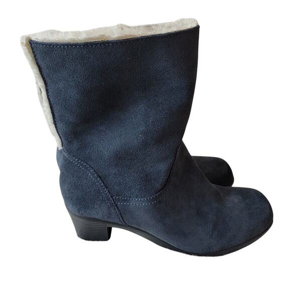 Clarks Bendables Ankle Boots Booties Womens 7 Faux Fur Blue - Picture 3 of 12
